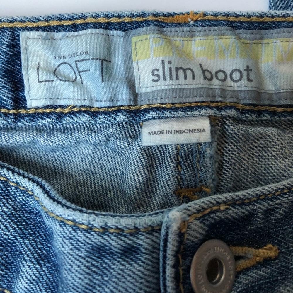 Ann Taylor LOFT slim boot cut jeans - Picture 4 of 11